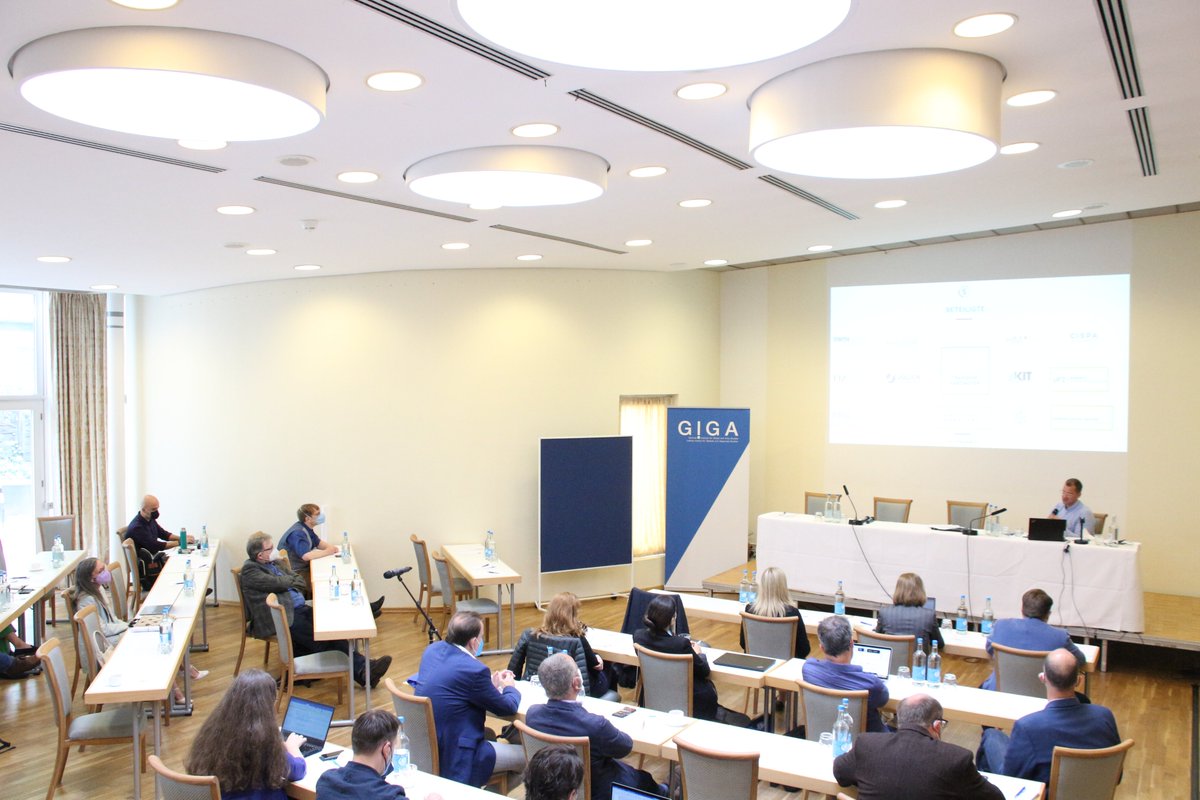 GIGA_Institute's tweet photo. We thank all participants for a great interdisciplinary networking meeting on #crisis & #reordering! On today’s agenda: #KnowledgeExchange from #Humanities & #SocialSciences into politics, society & between #GlobalSouth & North @BMBF_Bund @DLR_PT @WONAGO_HH @MecamOffice @MIASA_UG https://t.co/MuNGY81hgK