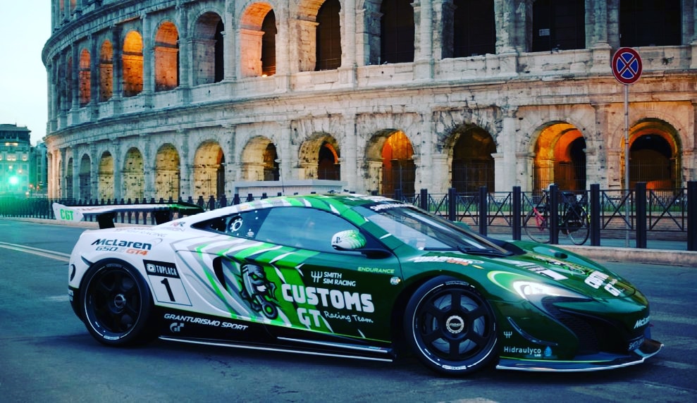 #DiaDeCarrera 

🏆: #Vec @EnduranceFest con <a href="/AGarnata/">Alejandro Garnata</a> 1°Carrera de la final

🕹: #GT7

🇧🇷: Interlagos

🚘: Mclaren GR4

🎮: <a href="/CGT_DEIF/">David Villamil</a>

🖌: <a href="/Rikyracing2/">Rikyracing</a>

⏰ 20:00

📺: twitch.tv/alejandro_garn…

#EstoYaNoEsUnJuego
#GoCustomsGT💪💪