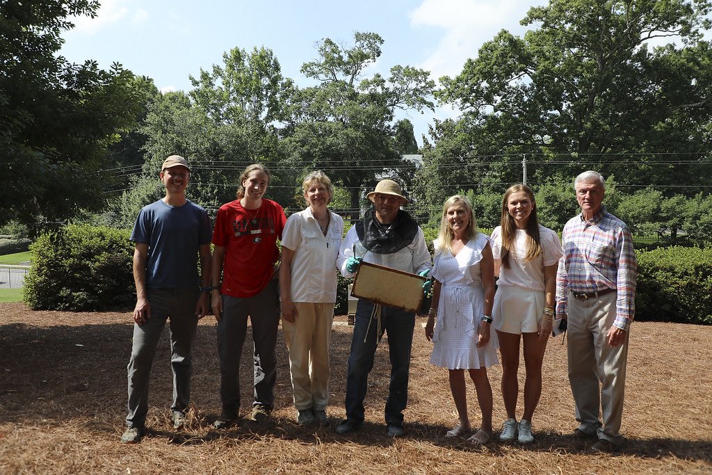 First Lady Marty Kemp tweet media