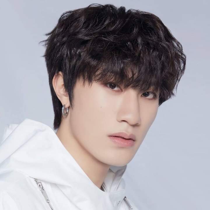 dararilinn's tweet photo. HAPPY BANG YEDAM DAY
#YedamGoldenFuture
#노래할때_제일멋져_방예담
#イェダムと輝かしい未来へ
@treasuremembers https://t.co/mYaKgf8gbT