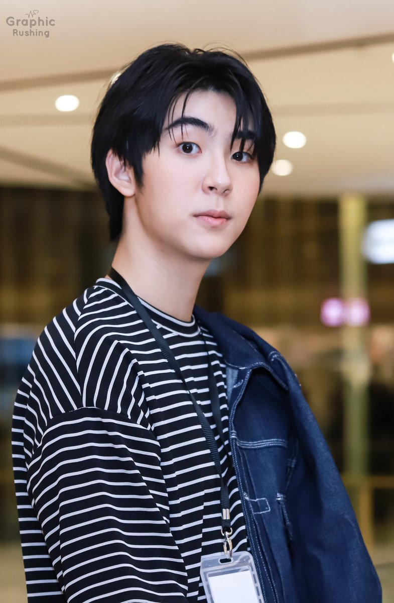 GraphicRushing's tweet photo. (14062022)
มีแต่คำว่า น่ารัก ☺
@Graphic__r
#เจ้าแก้มของกราฟิค 
#Diversology
#KOLStyle
#theatrebangkok https://t.co/aXNF0RtRkg