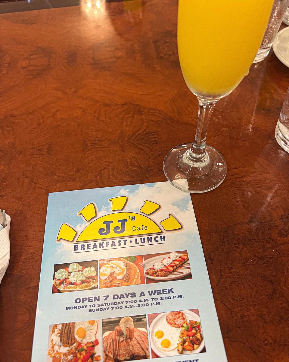 JJ’S CAFE🧇🥞

“My syrup don’t jiggle jiggle, it dripsss”😂😂😂 What’s brunch without Tres Leches pancakes and 2 complimentary mimosas?!?!!🥂🍾  #jjscafe #whiterocklake #dallas