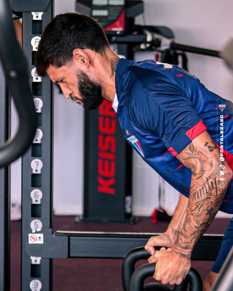 Treino antes da viagem concluído aqui no Pici.

Delegação embarca com destino a Florianópolis, no período da tarde.

📸 Mateus Lotif/FEC

#FortalezaEC #Brasileirão