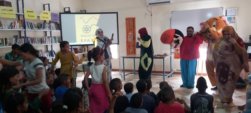 nomadshrc's tweet image. @SolarCinemaWS is a youth-led project that is taking screenings and debates to dozens schools, libraries and many other public spaces in the refugee camps. It makes film available to the wider Sahrawi community as a tool for self-expression, entertainment, education and debate.