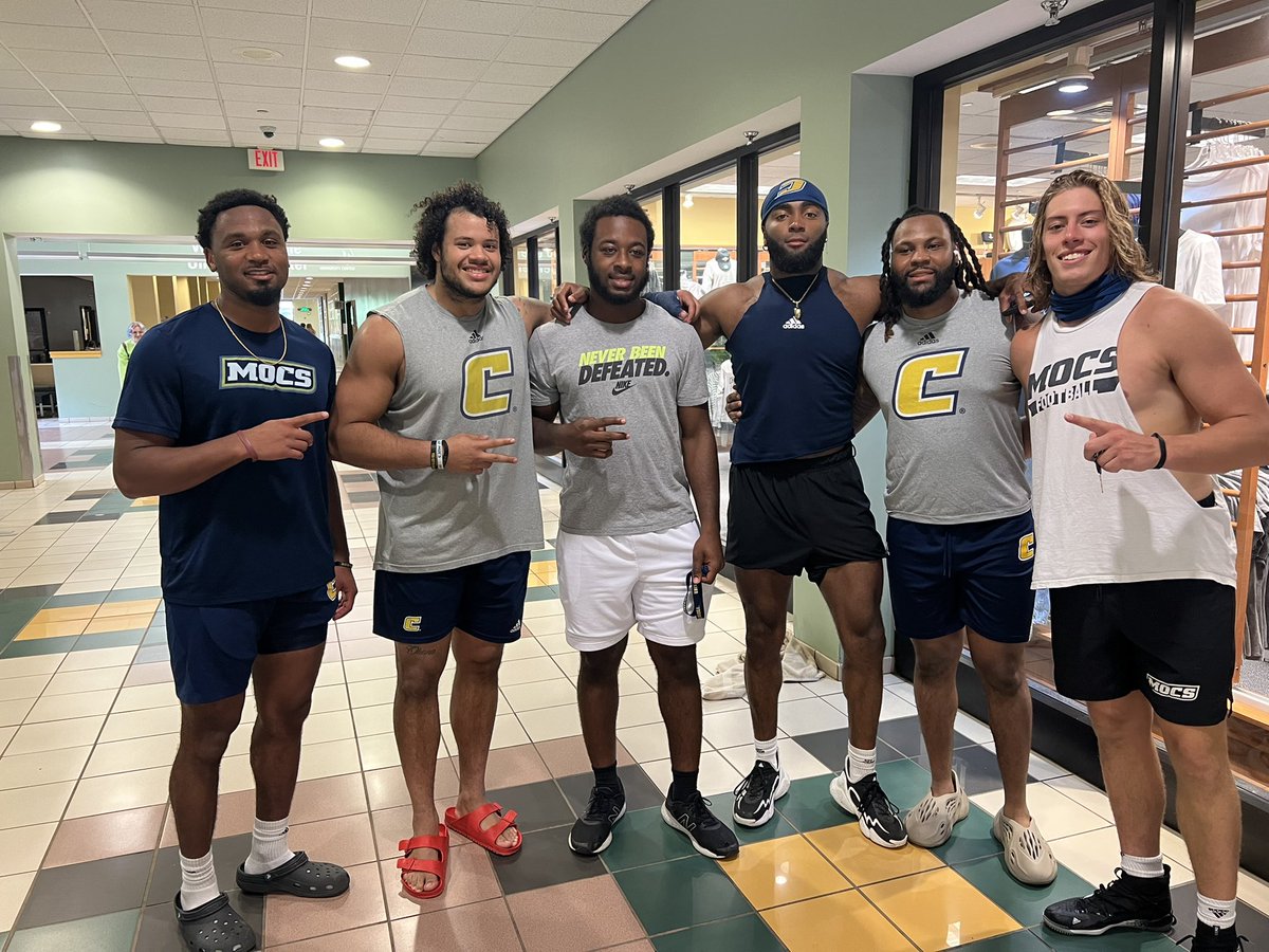 KropFBTwitr's tweet photo. Huge thanks to @CoachRustyW and @GoMocsFB for the great visit this morning! Beautiful campus and great community!! Shout out to @leytonteal88 for the hospitality! @CoachTip_UTC @CoachKevinRevis @Coach_Shak @coachjpizzo @LorenzoLward @larryblustein @RWrightRivals @coachlu102102 https://t.co/K2qQ8cbXau