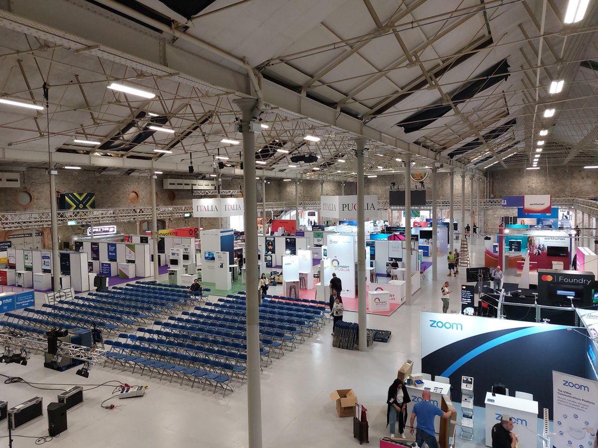 rds_events's tweet photo. It's almost time for this year's @DubTechSummit to get underway here at @TheRDS, as organisers &amp; exhibitors are putting the final touches in place. We hope to see many of you here bright and early tomorrow for the kick-off of this exciting event! #DTS22 #RDSVenue https://t.co/G9qY04a9FP