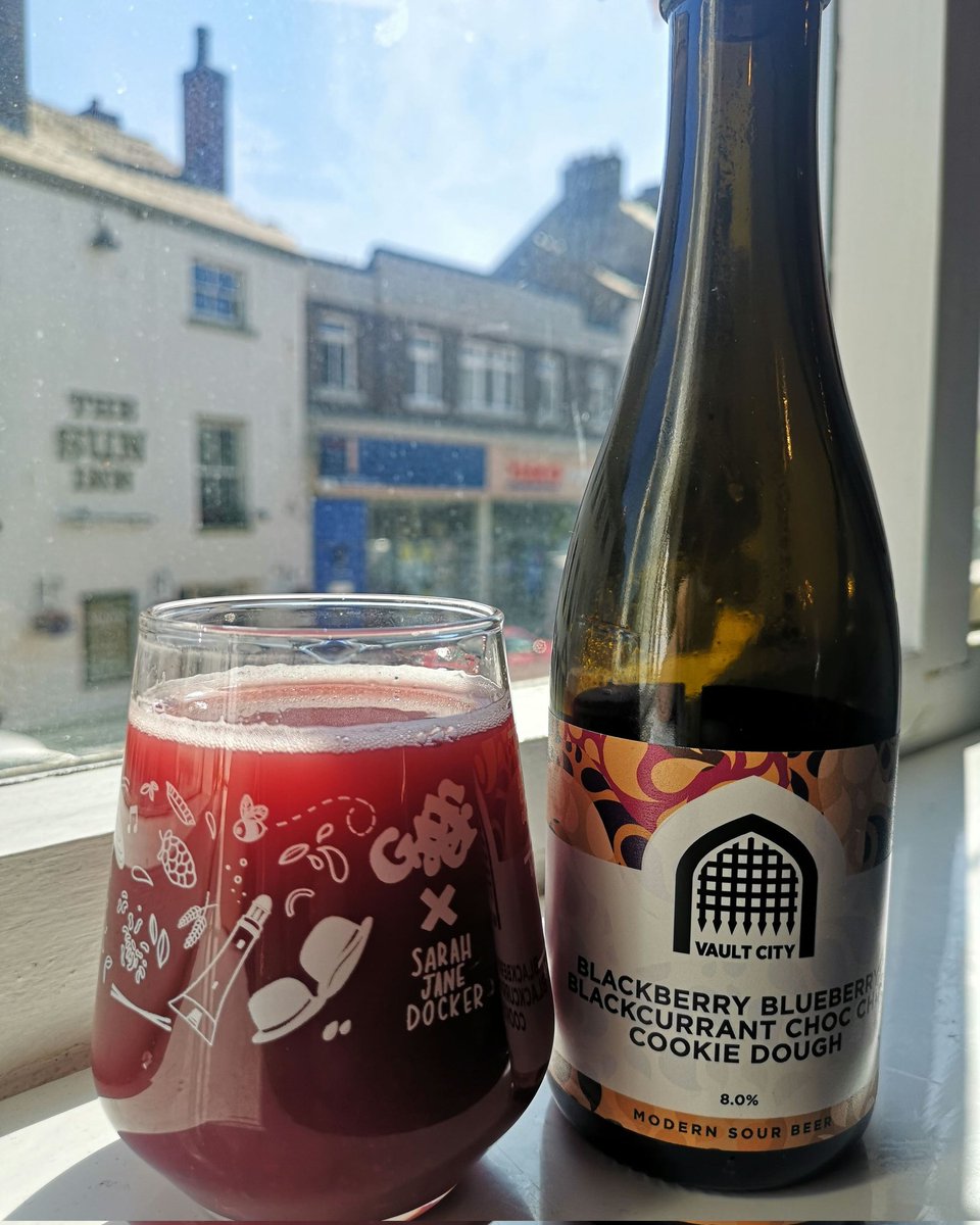BeerHuntress's tweet photo. Sometimes you see a beer and your jaw drops and you think 'I need that beer in my life, immediately!'
This happened again for me today
Vault City Brewing - Blackberry, Blueberry, Blackcurrant Choc Chip Cookie Dough 8%
#beerhuntress #beerreviews #craftbeer #hereforthebeer https://t.co/dU4hHvxU5p