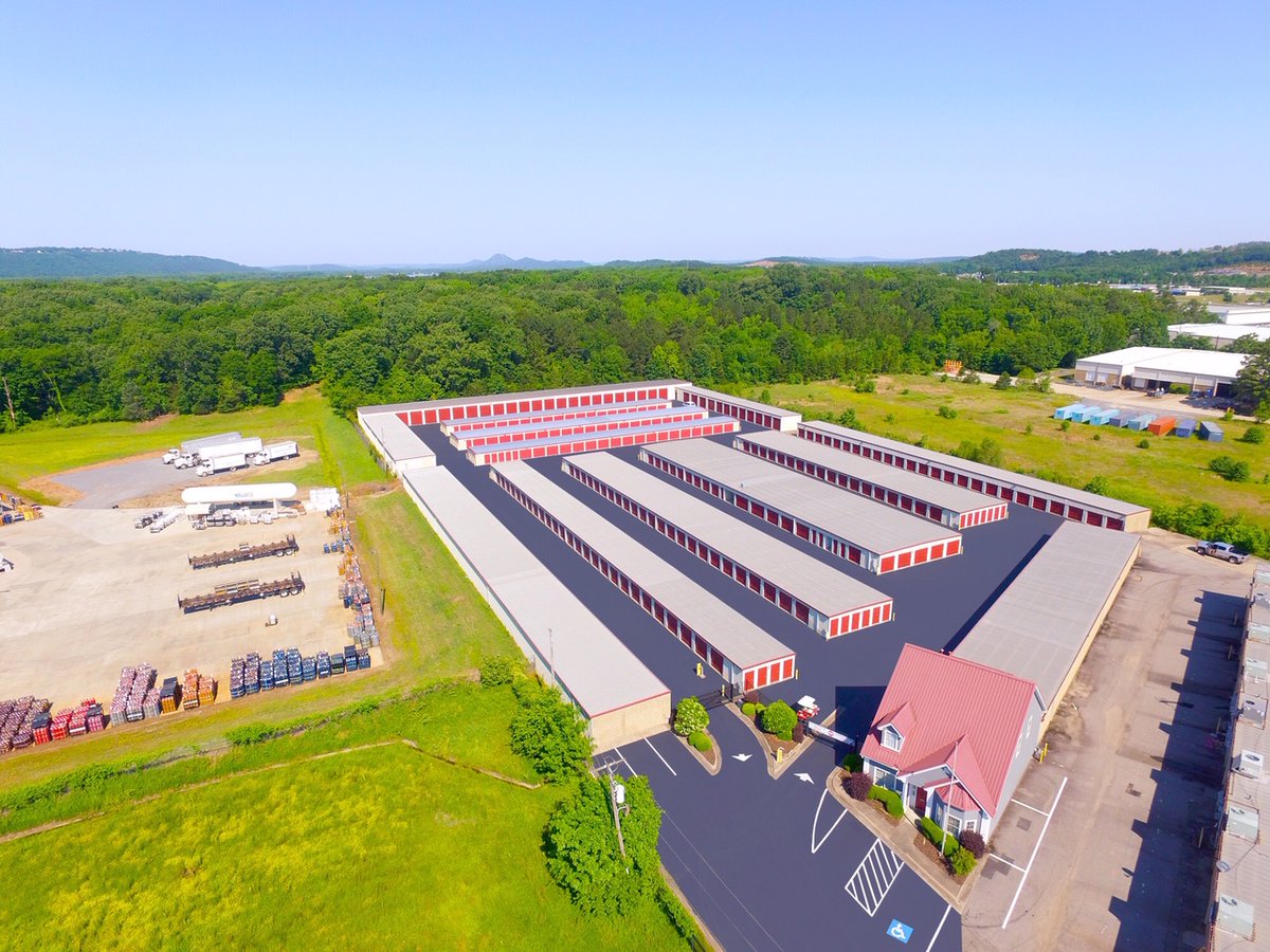 ModernStorageAR's tweet image. Don't worry we've got room for you! #StoreInStyle #SelfStorage #ISS #Storage  #Storageunits #bentonville #westlittlerock #maumelle