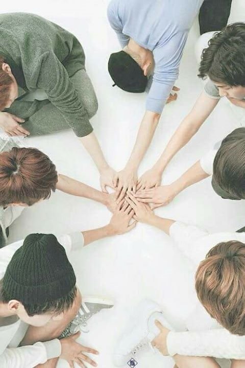 TheSakaMoon's tweet photo. Entrei sorrindo e sai chorando

Não to pronta mas sempre vou estar com vocês, em qualquer decisão que vocês escolher mesmo que isso me machuque
Forever BTS

@BTS_twt https://t.co/mvF0i8ffEh