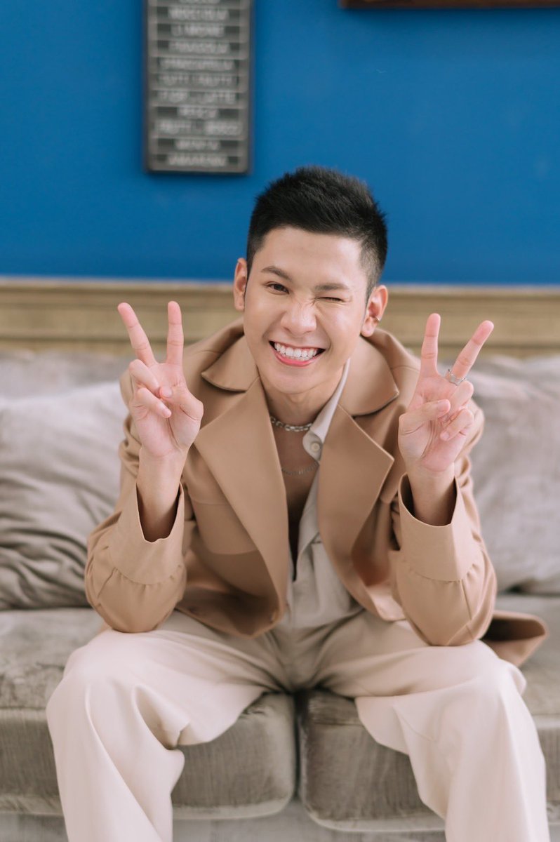 Sailomphatpha's tweet photo. ดูแลตัวเองดีๆ ดื่มน้ำเยอะๆ ปฎิบัติตามที่หมอสั่ง ไม่กี่วันก็หายแล้ว สู้ๆ เป็นกำลังใจให้นะคะคนเก่ง. @stjinx_maya
#GetWellSoonSingto
#SingtoPrachaya https://t.co/8o716emYsJ