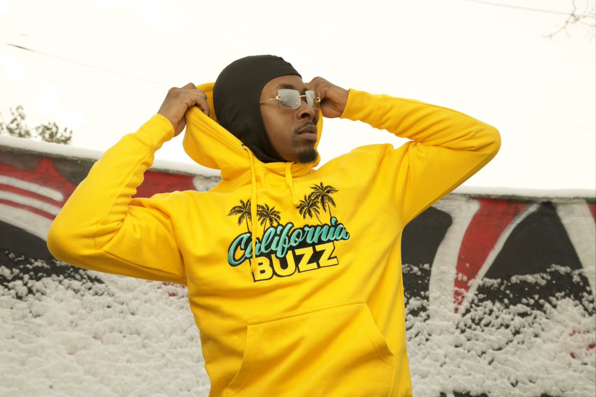 CaliBuzzSmoke's tweet photo. Happy birthday to our brand ambassador and model, Nez 🥳🍾
Get lit and go crazy. Today is all about you. 
We love and appreciate you, gang! ♥️

- California Buzz https://t.co/VBopiVyFeD