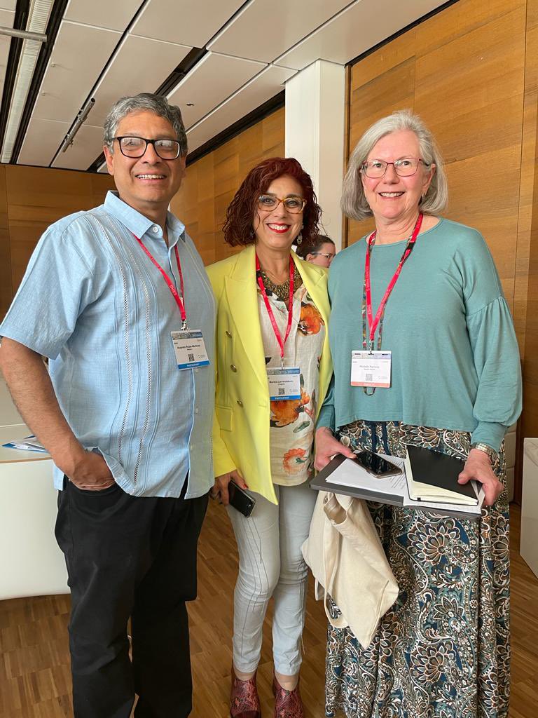 RRelagh's tweet photo. Felices de la resolución la IFHGS en Viena. La Red Latinoamericana de Genética Humana- RELAGH 🧬Sede del Congreso Mundial de Genética Humana 2026💪🇲🇽 https://t.co/kweloeOzrn