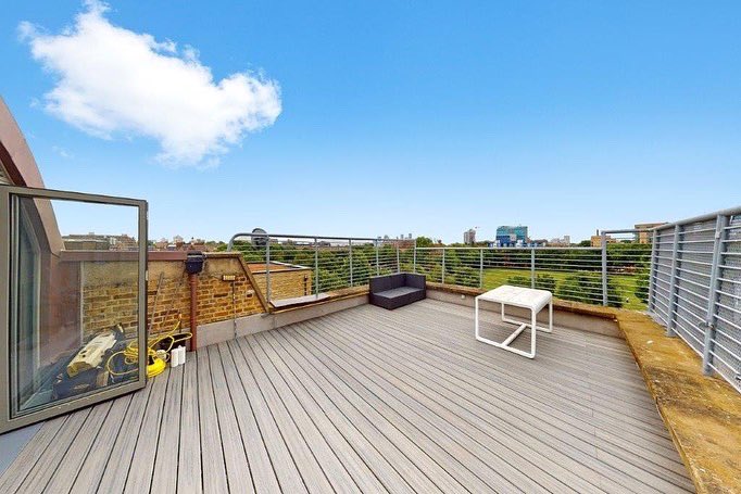 Very excited to be able to offer this off market duplex penthouse within a warehouse conversion in Bethnal Green, East London.

Contact the sale team at info@peachproperties.com for further details.