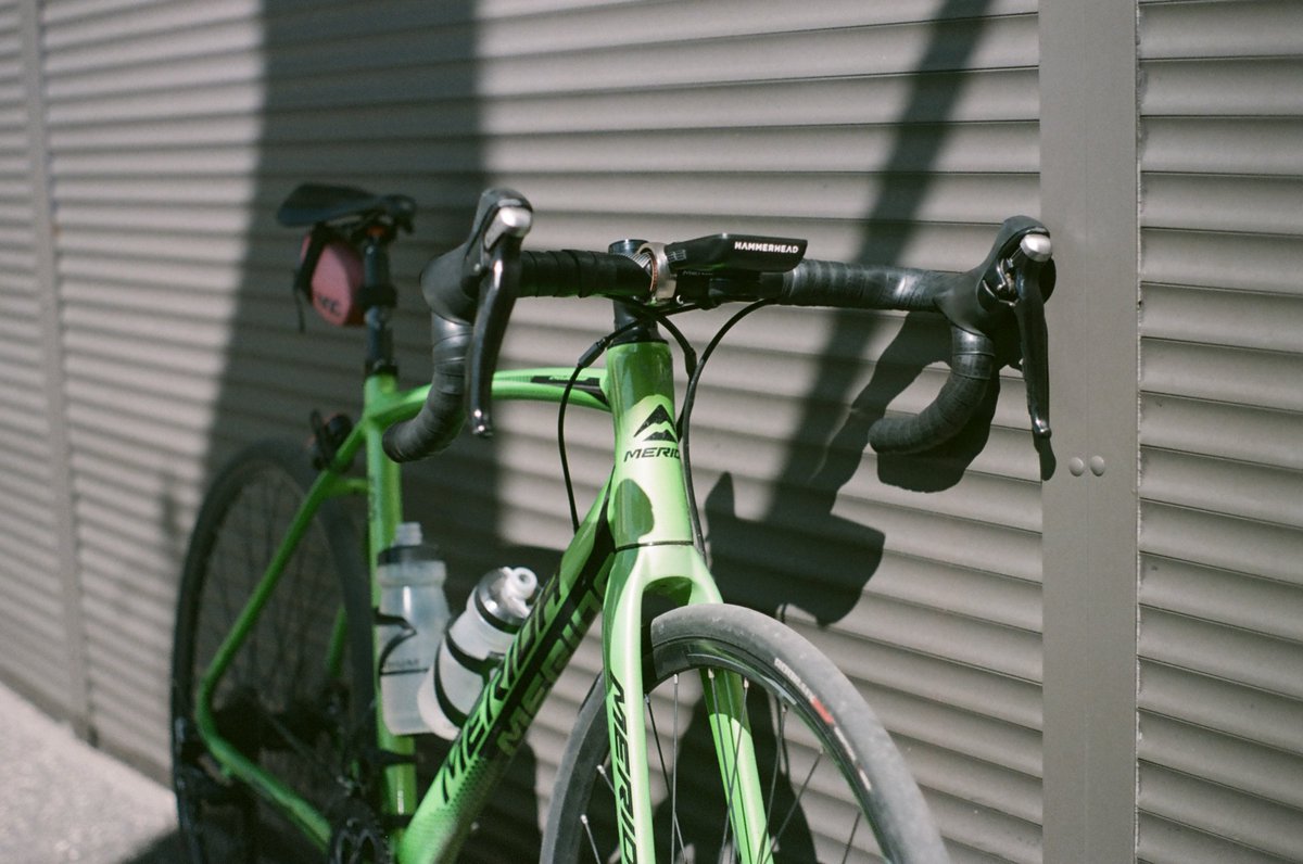 devon_mac's tweet photo. I love taking pictures of my bike. I don't do it enough. Even if it's not the newest, or most impressive or fanciest I still love my bike.

#cycling #yycbike #bikes https://t.co/Vqes4iGI1F