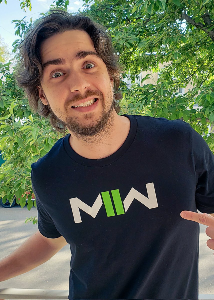 Alex Sparrow tweet media