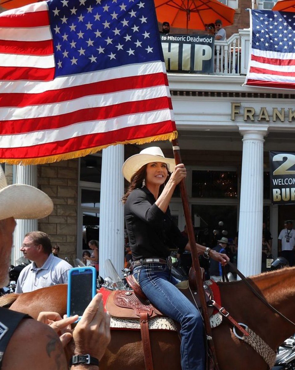 KristiNoem's tweet photo. Happy Flag Day, America! https://t.co/YJwPkRKLBf