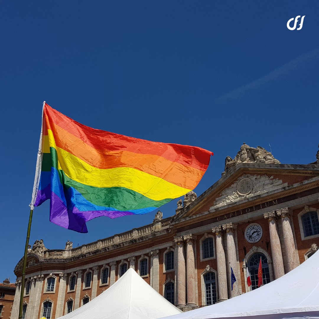cheapflightsfrs's tweet photo. Happy pride month! Let's celebrate by exploring the different colors of love that make up this world 🌈 🌈 🌈
#pridemonth #cheapflightsfares #celebratelove https://t.co/mxox4OnPBH