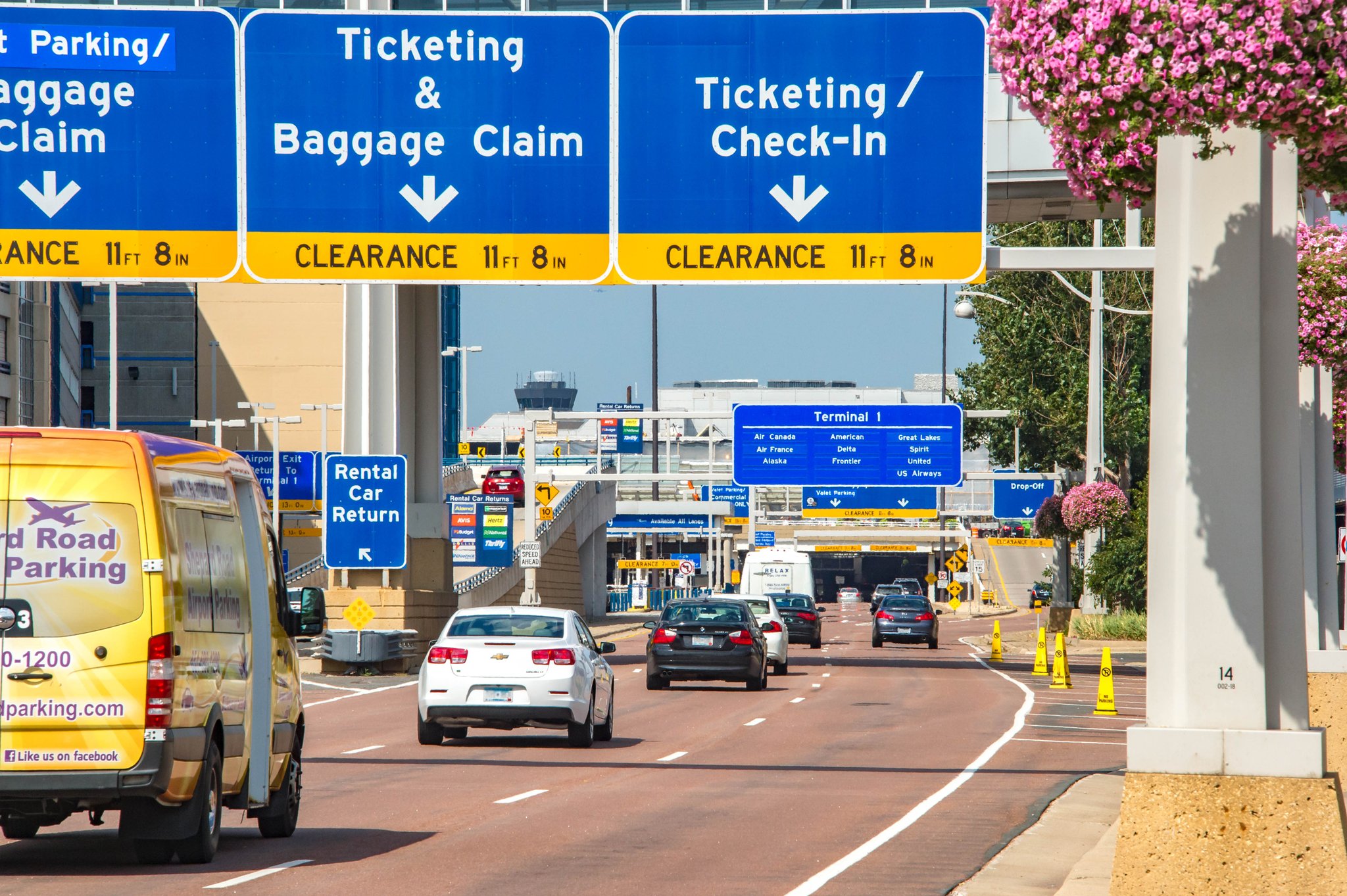 MSP Airport on Twitter "🚨🚗 🚨 We are expecting the ramps at Terminal 1 to fill to capacity