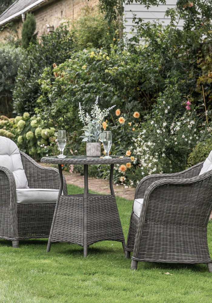 Decor Clever tweet media