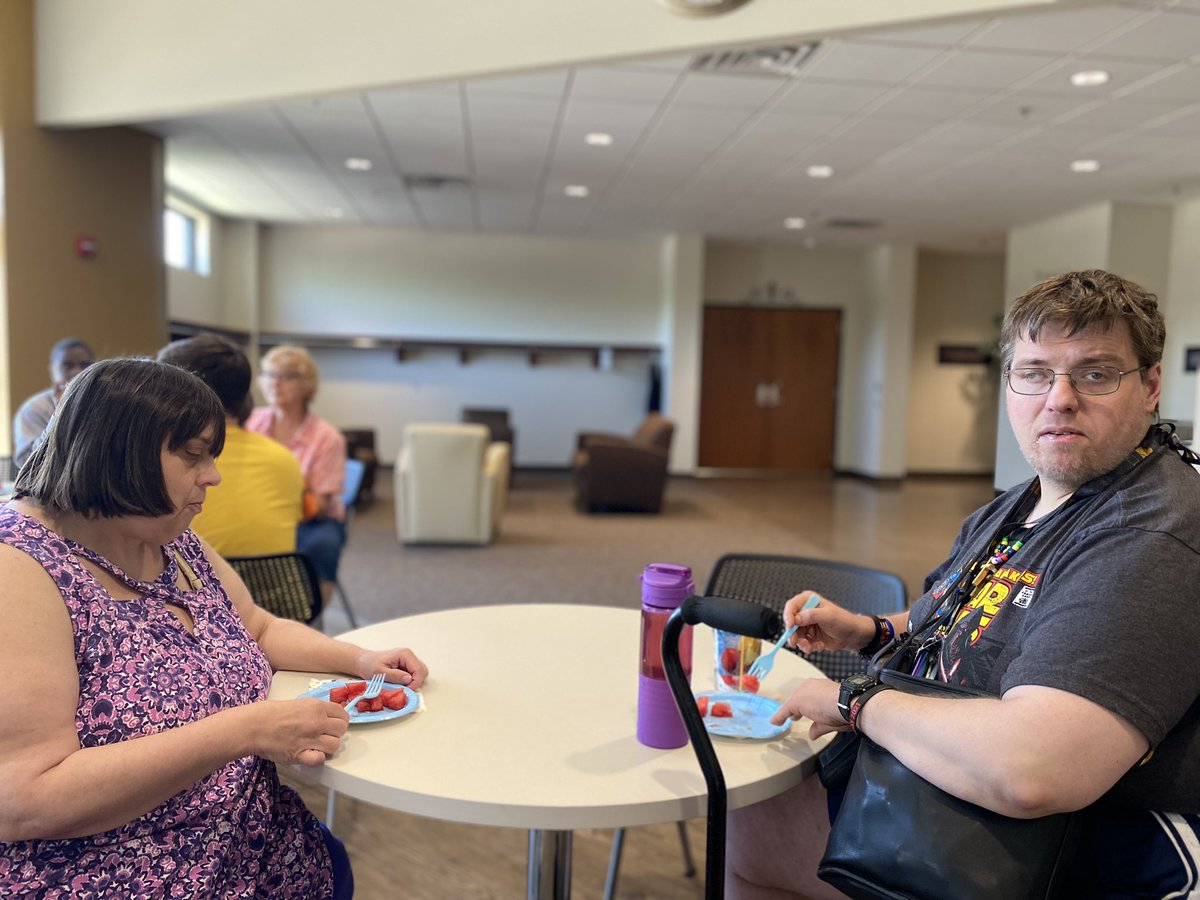 LuvabilityLife's tweet photo. One of the joys of Worship Arts is spending time together after! 

Join us for Worship Arts every Tuesday at 11am at Hope Community Church in Niles for worship, songs, stories, special friends and fellowship. 

#worship #fellowship #stories #luvability https://t.co/HdJRCovgpn
