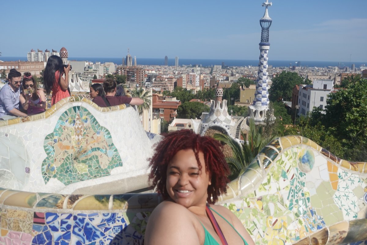 UMKCstudyabroad's tweet photo. My name is Brandi and I am in Barcelona, Spain studying Spanish with International Studies Abroad. I am a senior at University of Missouri--Kansas City and my major is nursing. Please join me on my journey.  #umkcstudyabroadtakeover https://t.co/R4ASDRb4uI