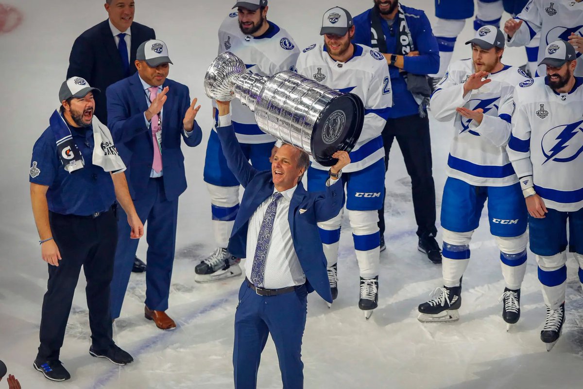 goldmedalmind's tweet photo. Your passion becomes their passion.

"I have a passion for the game. I have a passion for my job. I could do my job 24 hours a day and not blink an eye."
―Coach Jon Cooper #TheLeadersMind 🏆 #Leadership #passion @TBLightning #StanleyCup 

📚 https://t.co/UyV5AfSMmY https://t.co/n4BHHM5h8N