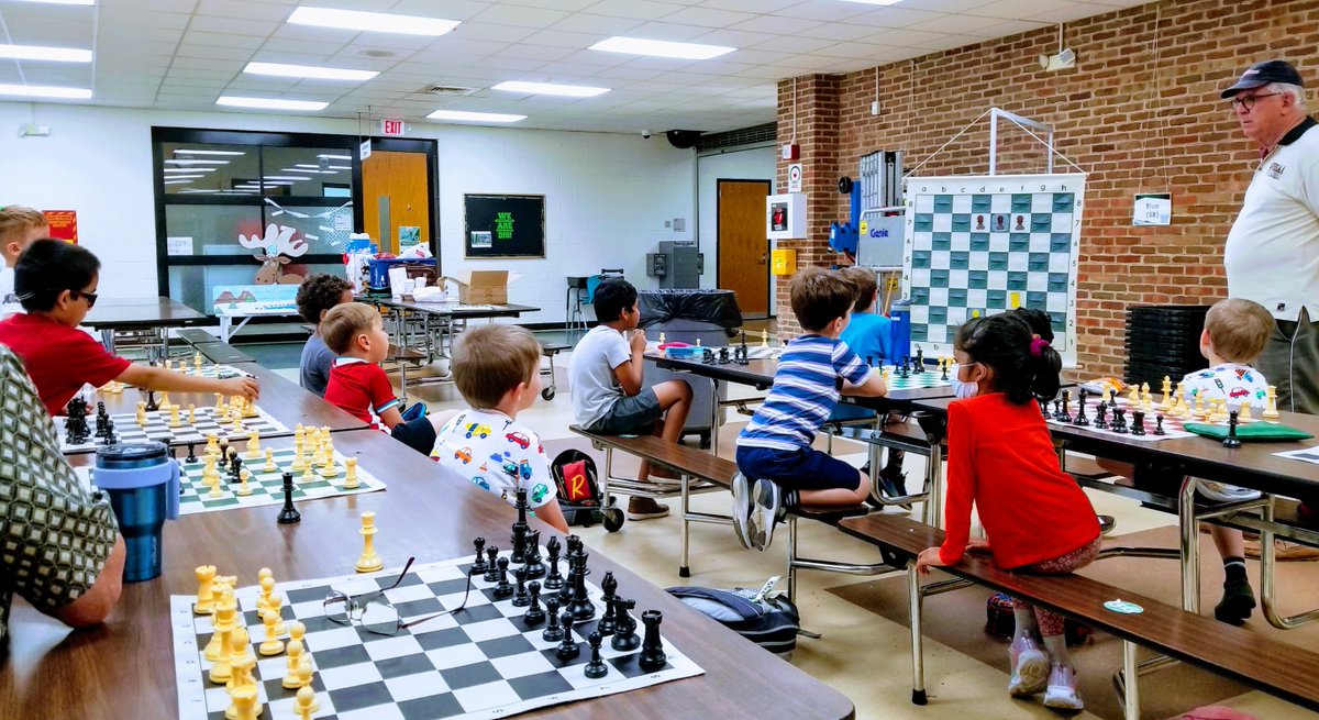 pwchess's tweet photo. 60 kiddos at Westlake Summer Chess Camp.  The beginners have Mr. Martin!  #chessisbest https://t.co/M9h8qlkJYb