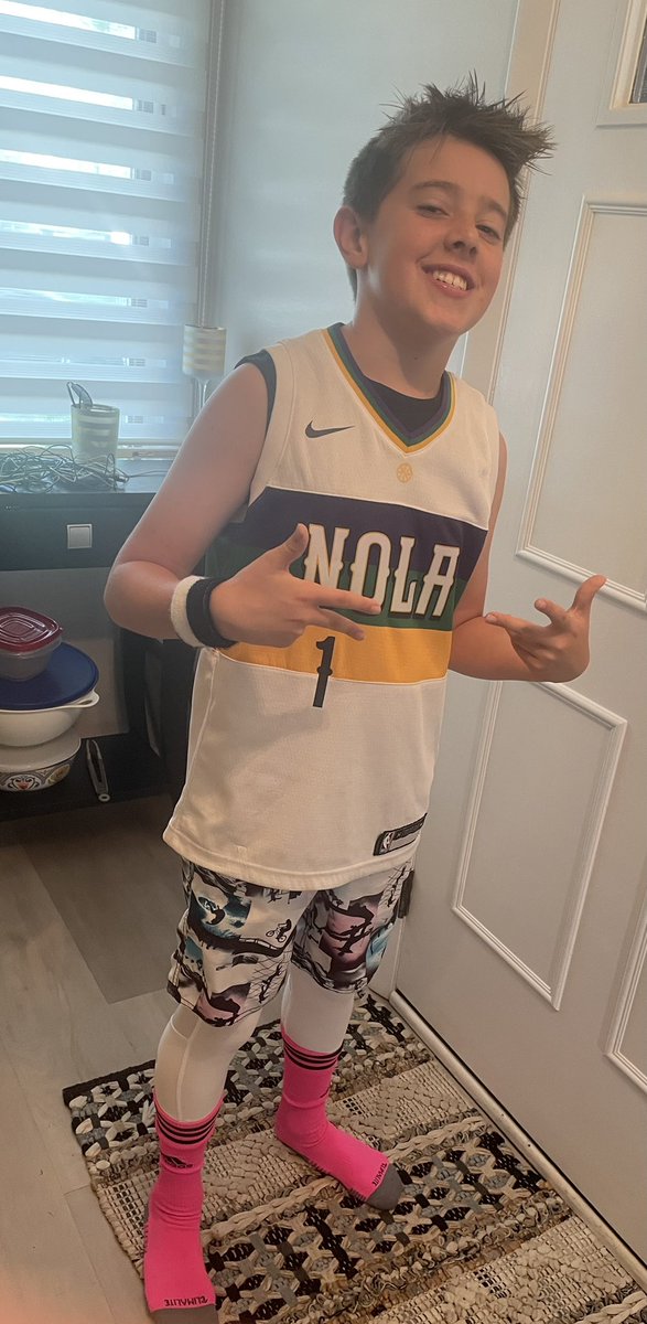 CoachBradHoyt's tweet image. Update…..I’m sending him to hang out with you for awhile…..#TooExtra #ButHeCanShootIt