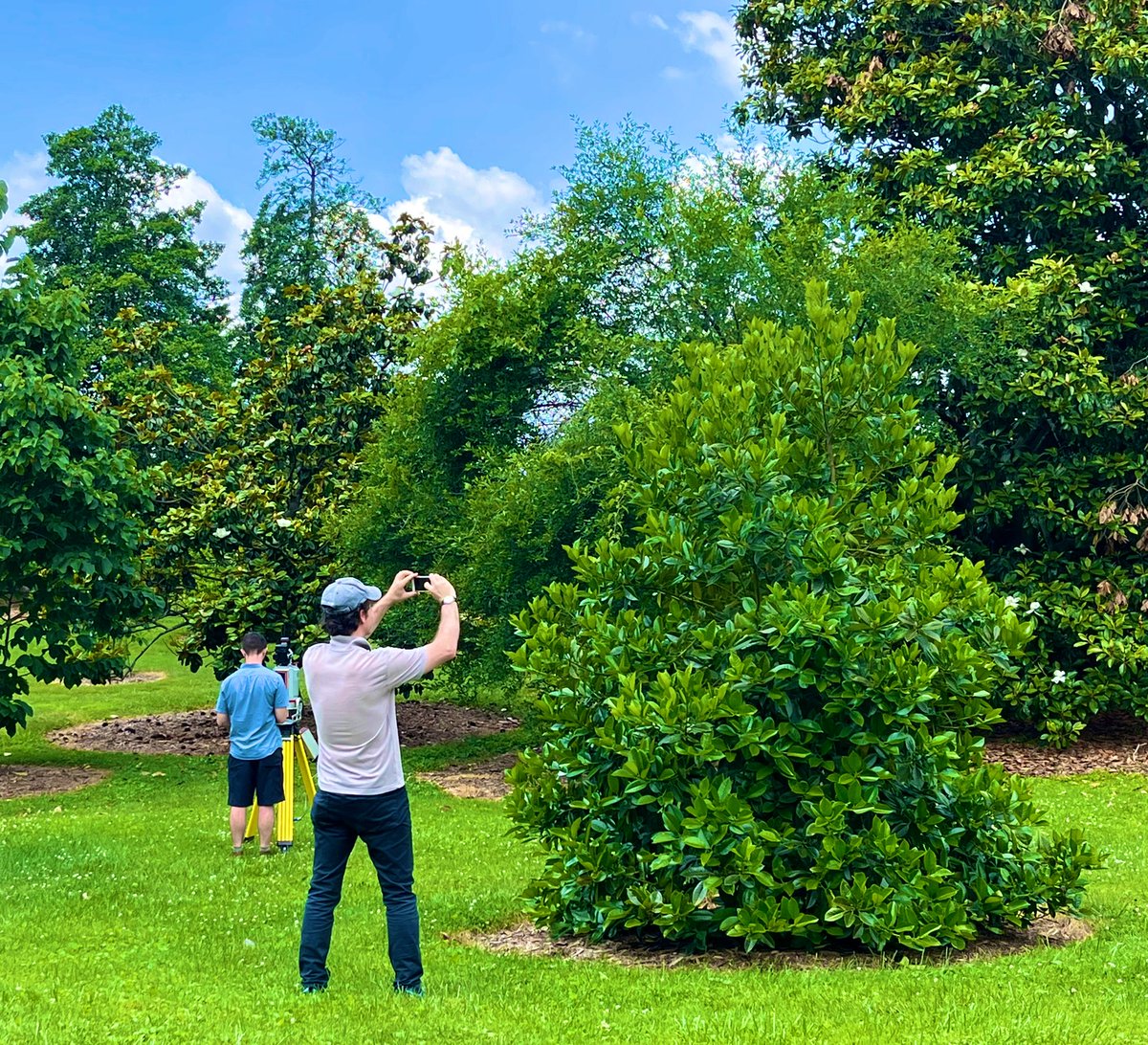 Had a great day scanning #trees with #TLS #lidar at the DC National Arboretum (<a href="/USDA_ARS/">Agricultural Research Service</a> #ARSArboretum) with a great field crew! 

We are using #lasers and phone cameras to measure the angle of leaves 🍃 - what might we learn??

<a href="/jan_pisek/">Jan Pisek</a> @abarenblitt and Brian Lee.