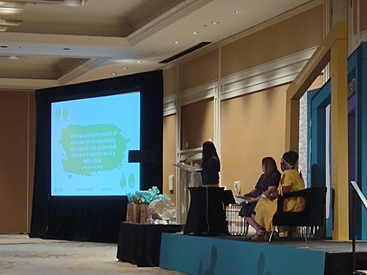 MrsTaylor1stGra's tweet photo. Rockstar Jennifer Sumida shares "be a reflection of what you teach!"

Building spaces in her classroom to feel, express feelings, and where the new growing takes place.

#AZTLI2022 #azteacherleader https://t.co/mfoWRBo1mg