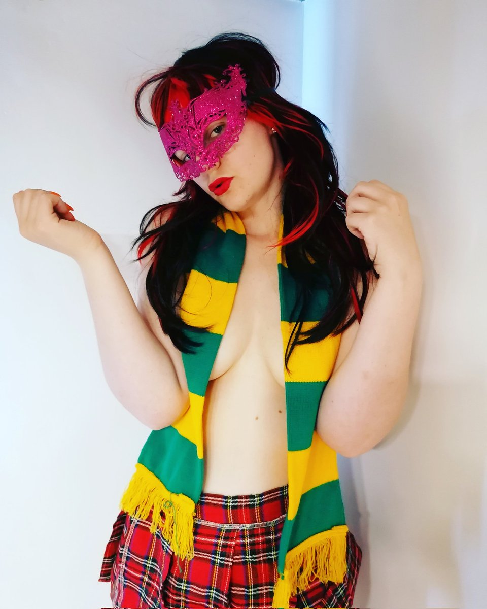 TrixieJade_X's tweet photo. School Day 🎓📖

https://t.co/MbTcEj5IdO

https://t.co/x7x0QJFv02

#admireme #admiremevip #schoolday #schoolgirl #teacher #student #schoolfun #onlyfans #onlyfansgirl #contentcreator https://t.co/eIeak7SC34