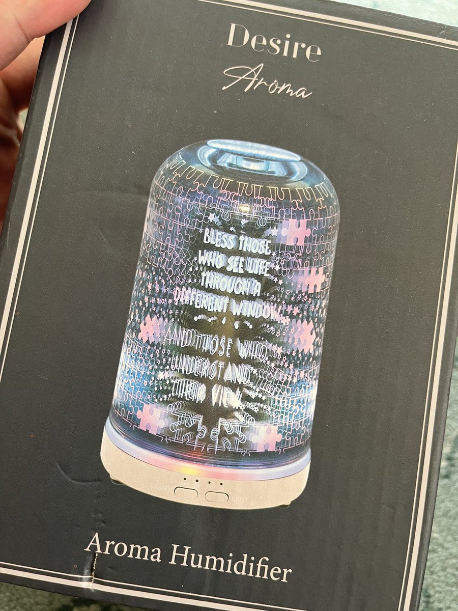 Every gift I’ve ever recieved from pupils have been special, but the one I got today brought tears to my eyes. Thank you so much Jess G!
#AutismAwareness