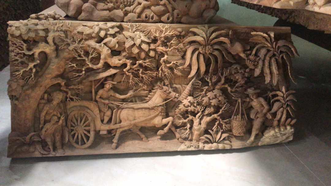 Mentahan aja begini apalagi udah di finishing, emang beda ya karya tangan anak bangsa

Ariel
BTS
Mebel