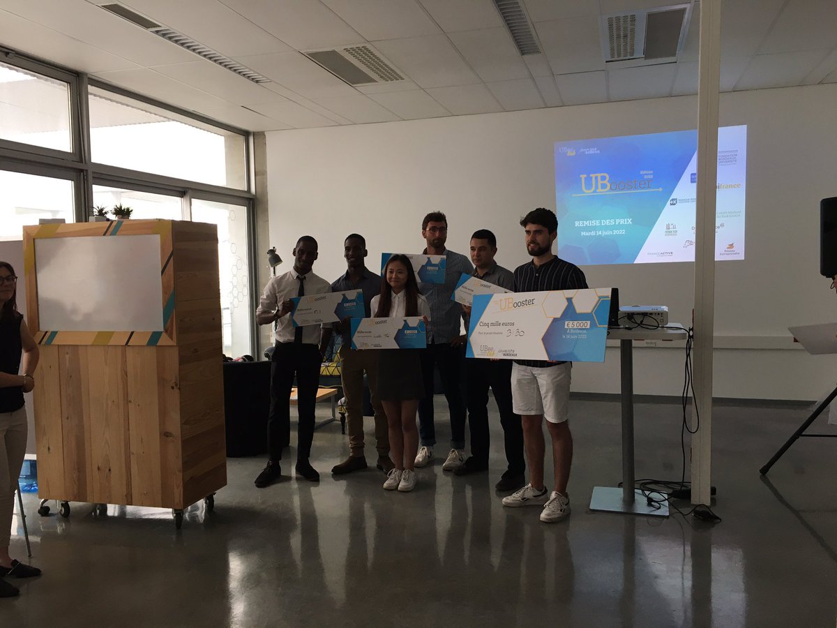 Aujourd’hui avait lieu à <a href="/UBee_Lab/">UBee Lab</a> la remise des prix #UBooster2022 qui a récompensé de très beaux projets d’entrepreneuriat d’étudiants à qui on souhaite un très beau succès 🚀