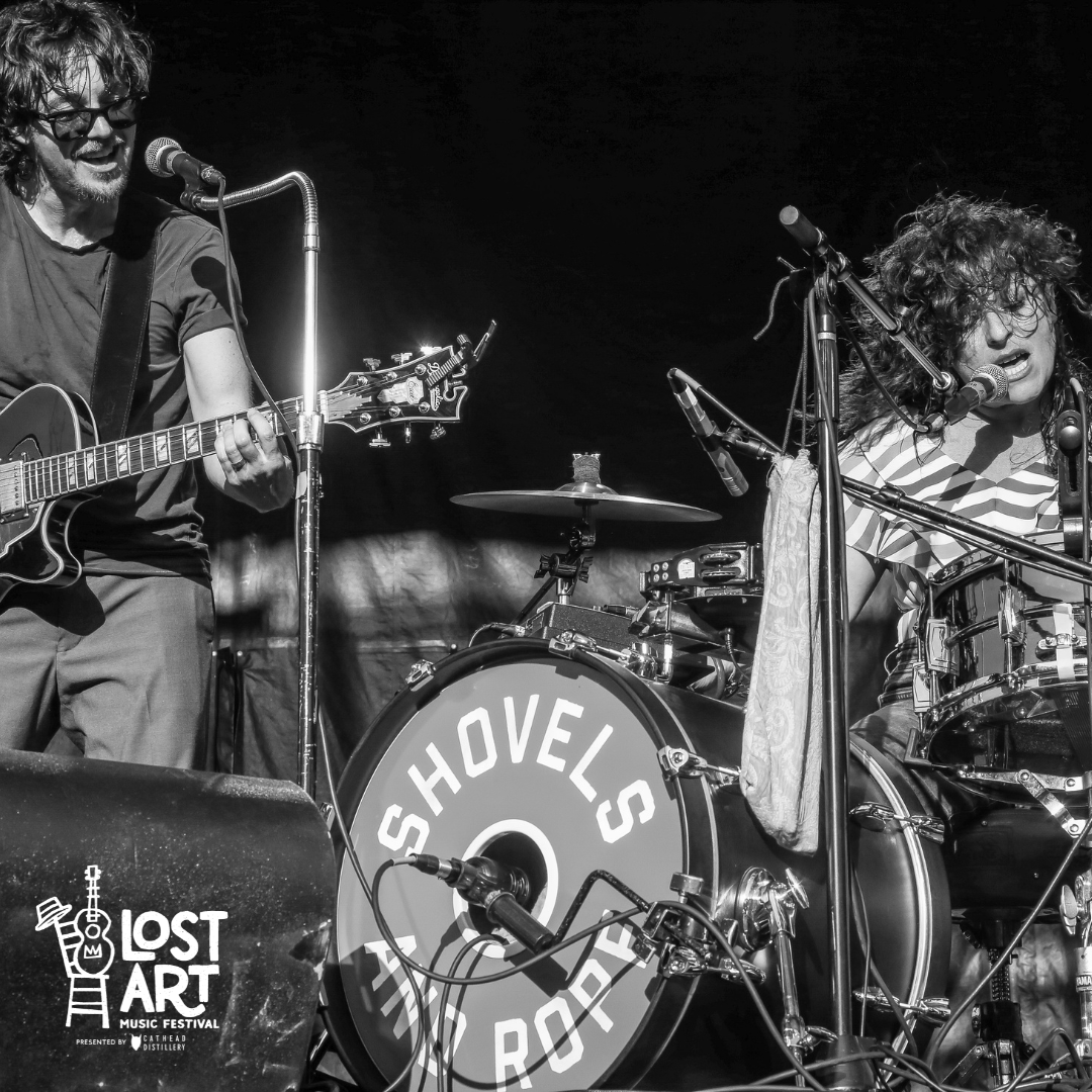 LostArtFest's tweet photo. Throwback to last year's explosive performance by Shovels &amp; Rope. Can't wait to make new memories this weekend! 🎟️ https://t.co/2Cml9hMqBF

📷 Adam Smith https://t.co/6axtpTF7Bo