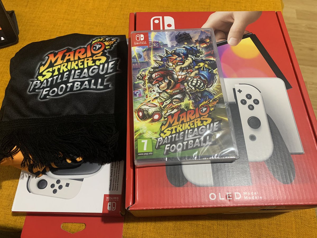 AndreiTheStefan's tweet photo. Best way to start playing Mario Strikers �� https://t.co/NmqqEQPTbn