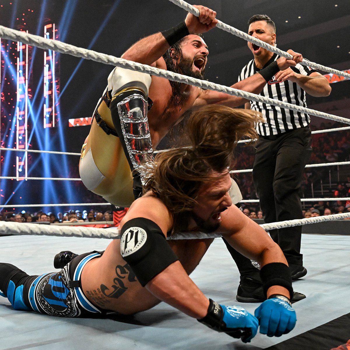 SethRNet's tweet image. RAW Digitals: sethrollinsphotos.com/thumbnails.php…
(@WWERollins) #SethRollins #SethFreakinRollins #RollinsForever #EmbracetheVision #MondayNightRollins #WWE #Raw #WWERaw