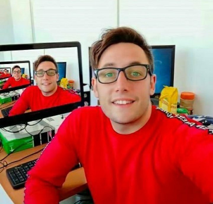 Intenta comentar "maestro splinter" con la chota