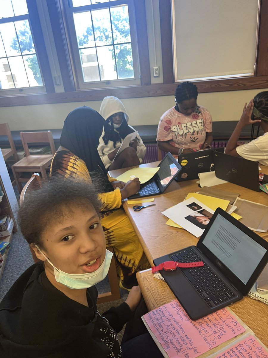 LibEricksen's tweet image. My 6th grade group selected a U.S. President to research and then made paper bag books to share what they learned! #librariesrock @NYBookDr @HammondTerrilyn @RCSDsch5