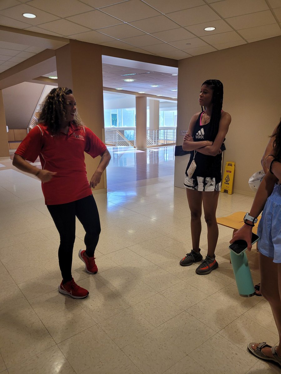 TrackWc's tweet photo. Warren Central hurdler Mary Porter on her first college visit to Ball State University.  Let the fun begin! https://t.co/I9lVUFbEmF