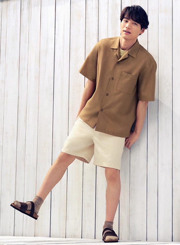GU_SOTA0530's tweet photo. #gu_global #GUMEN
着こなし上がる夏トップス⛵️
いやマジサラサラドライ感ハンパなくって着心地満点🎉
黄色のTシャツ店頭になくって、スタッフさんに言ってまでゲットした代物✌️
バリエーションでパンツも着回しバツグン😆
https://t.co/GTufP8q385
#福士蒼汰 #fukushi_sota_official @fukushi_staff https://t.co/U1uzhB7G1a