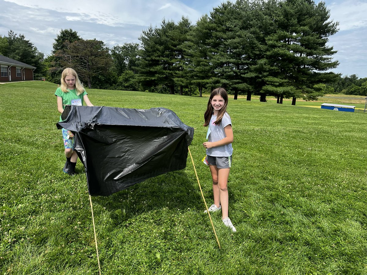 HigginsTeach's tweet photo. More incredible projects and fun at SPARK STEAM Up! @EASchool https://t.co/Dah8BIOSTz