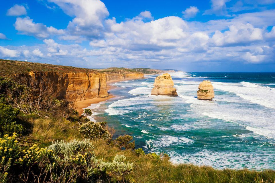 LMPositif's tweet photo. 🇦🇺 En Australie, des scientifiques de l’agence gouvernementale australienne (CSIRO) ont pu constater que la pollution plastique a diminué de 29% en moyenne le long des côtes depuis 2012 grâce à des mesures locales ! 👏 🌍 (NowThis Earth) https://t.co/TYdVoZLJuJ