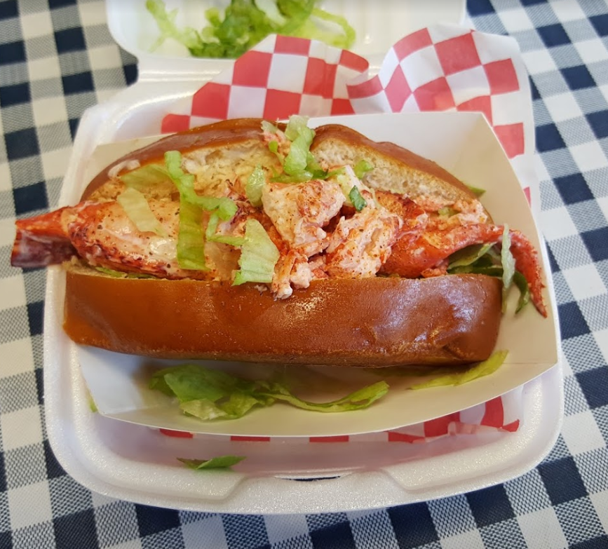 curtssmokin's tweet photo. I'm on a seafood diet, I see food I eat food.😉
.
Delivery Call: 570-726-7427
.
Text Curts to 33733 for Online Ordering
.
.
#CurtsSmokinRibs #MillHallPA #PAEats #KnowBetterBBQ #WeeklySpecials #PABBQ #BBQFoodie #FoodPorn #GrilledMeat #SmokedMeat https://t.co/84fdzLCD3w