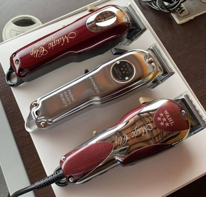 MAMBOMTAMBUKA's tweet image. Big Boys Things
#donsbarbershop #johnailsigunga 
#smartcut #barbers #Tanzania #igungatown