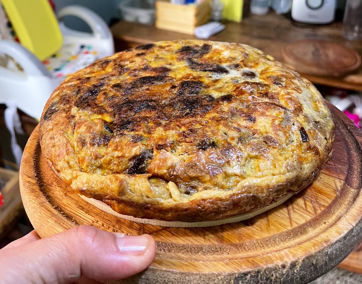 Las mejores tortillas del mundo se las piden a <a href="/tortimanuy/">TORTIMAN - Cocinero Enmascarado</a> 
Una de camarones de Valizas al ajillo, y mi favorita la de morcilla dulce (no me juzguen).