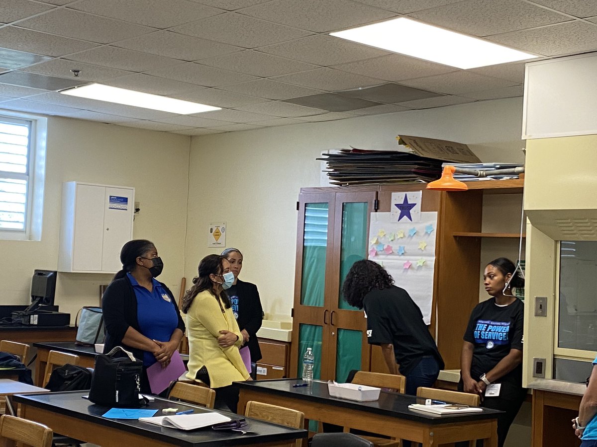 StdtSvcsMDCPS's tweet photo. It’s been a great morning with our Superstar Counselors @MDCPSOperations Customer Care Institute! https://t.co/7BzWpcFqZN