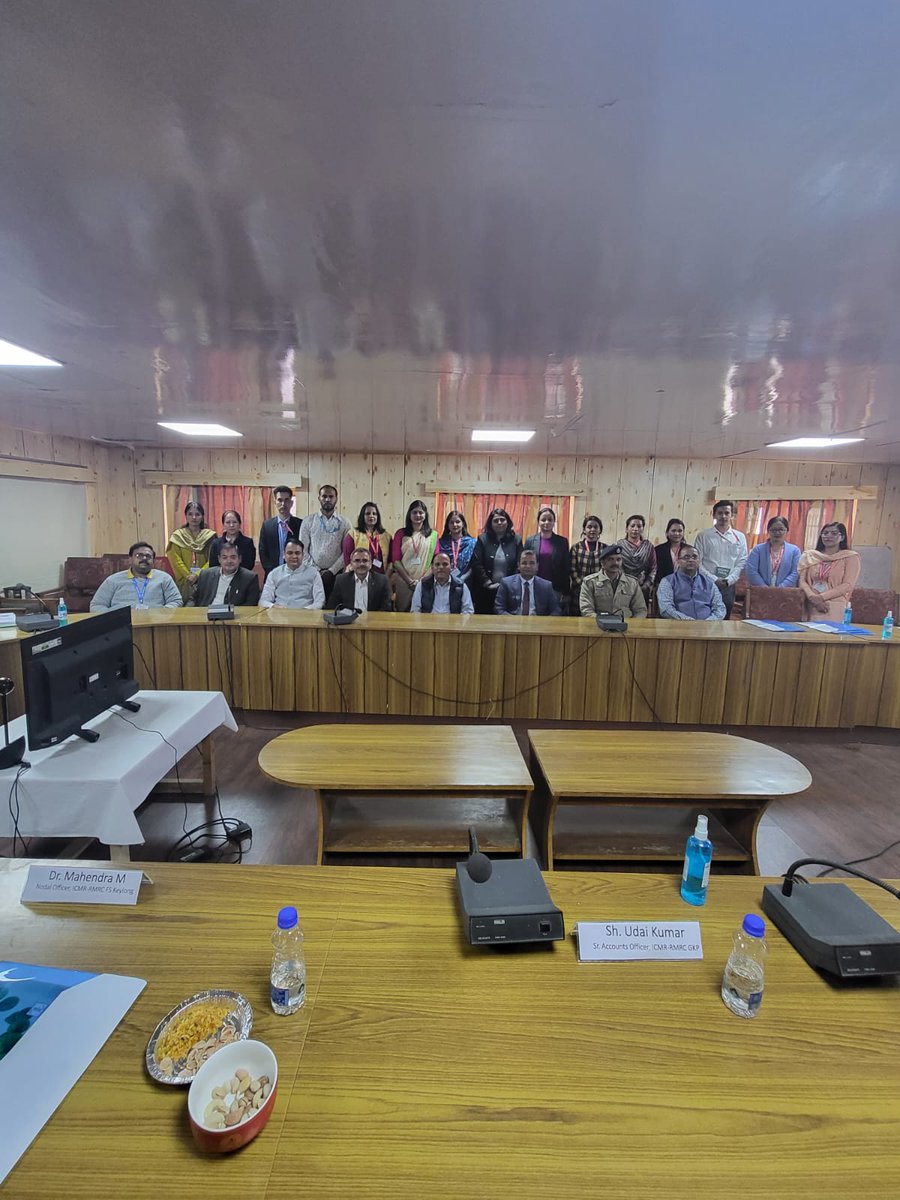 IKeylong's tweet photo. A Stake holders’/Expert Committee meeting was held in Hybrid mode(Virtual and in person)  at Deputy Commissioner Office, Keylong (HP) on 14th June 2022 forenoon. https://t.co/FtFLGGOdgV