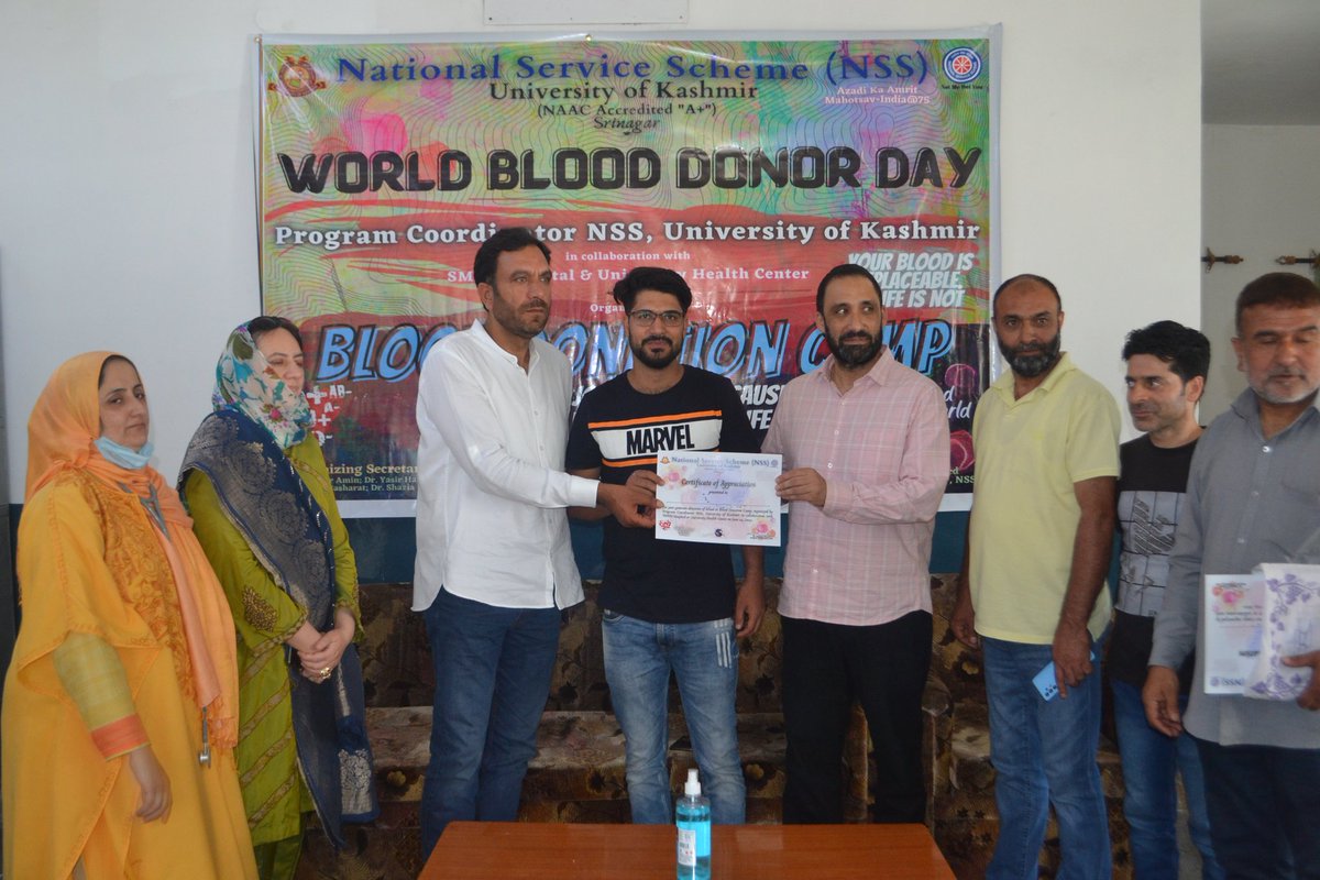 Marking #WorldBloodDonorDay2022 , NSS, University of Kashmir organized today a blood donation camp in which volunteers, students,teachers and employees took part with enthusiasm.
Our salute to everyone.
<a href="/Anurag_Office/">Office of Mr. Anurag Thakur</a> <a href="/NisithOffice/">Office of Nisith Pramanik</a> <a href="/pankajsinghips/">Pankaj Kumar Singh</a> <a href="/_NSSIndia/">NSS India</a> <a href="/NssrdD/">NSS Regional Directorate Delhi</a> <a href="/YASMinistry/">YAS Ministry</a>