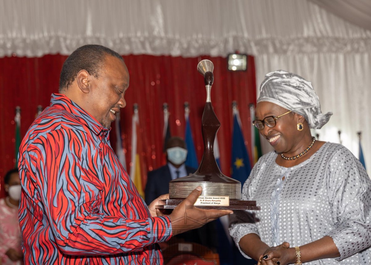 It was my great pleasure and honor to participate diplomatic corps event hosted by H.E.  President Uhuru Kenyatta. I would also like to congratulate H.E. President Uhuru Kenyatta on his African Gender Award 2022 for championing gender equality and women's development in Kenya.